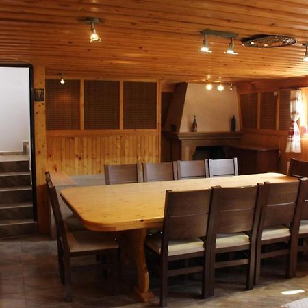 Ezerets Guest House Anita エクステリア 写真